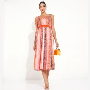 NWT $120 By Asos Little Mistress midi dress with pleated animal print Size 4